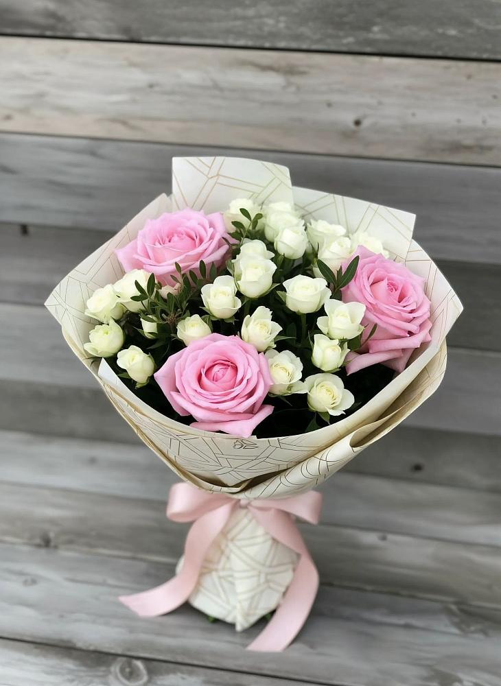 Букет цветов из: Розы в Тельме