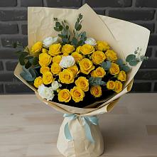 Букет цветов из:  Розы в Тельме