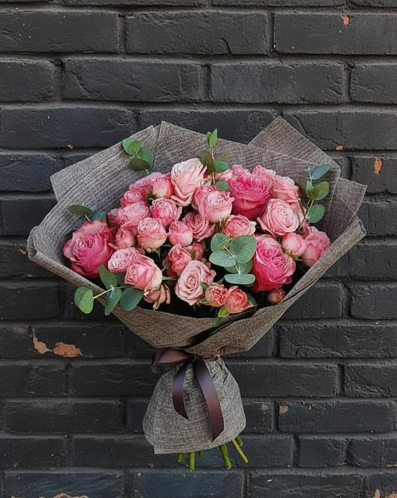 Букет цветов из: Розы в Тельме