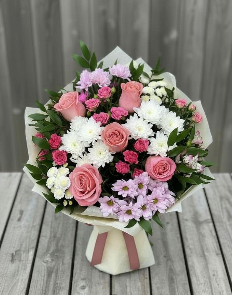 Букет цветов из: Альстромерии, Гвоздики, Розы и Хризантемы в Тельме