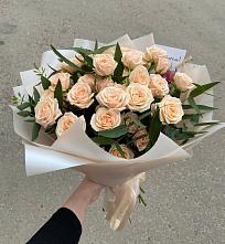 Букет Кремовые розы Латте в Тельме