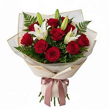 Букет цветов из:  Лилии и Розы #REPLACE_PRED# Тельме