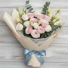 Букет цветов из:  Лизиантусы в Тельме