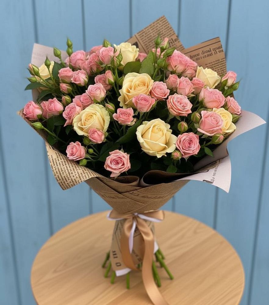 Букет цветов из: Розы в Тельме