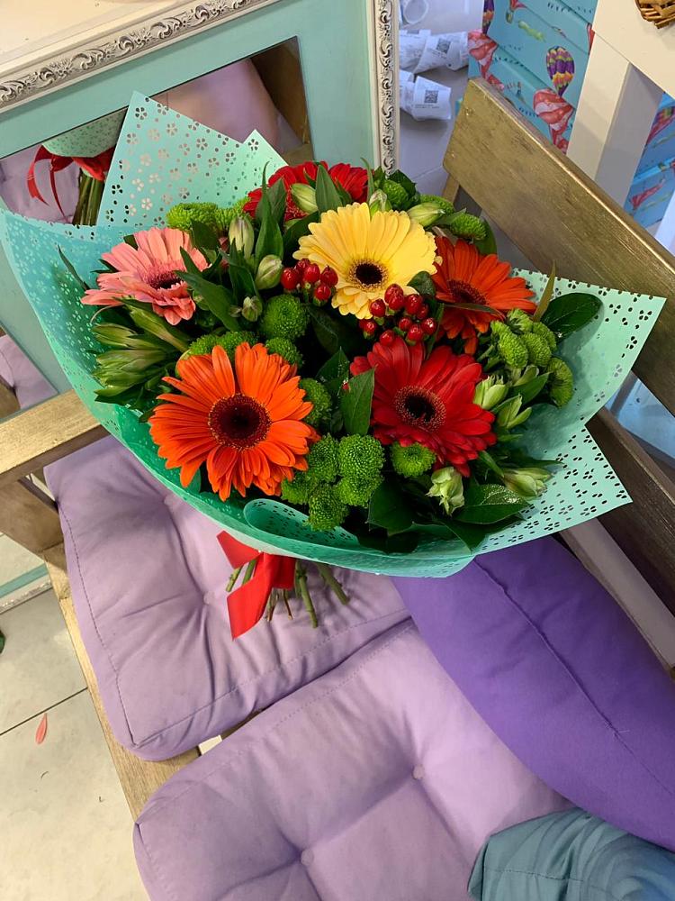 Букет цветов из: Герберы, Хризантемы и Альстромерии в Тельме