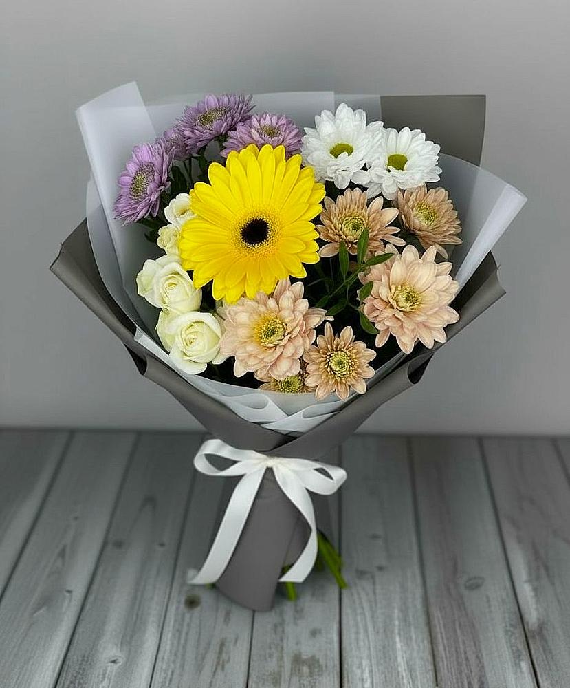 Букет цветов из: Розы, Герберы и Хризантемы в Тельме