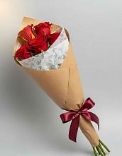 Букет цветов из:  Розы в Тельме