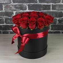 Цветочная композиция из Розы в шляпной коробке в Тельме