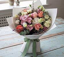 Букет цветов из:  Розы, Лизиантусы и Гвоздики #REPLACE_PRED# Тельме