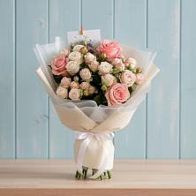 Букет цветов из:  Розы в Тельме