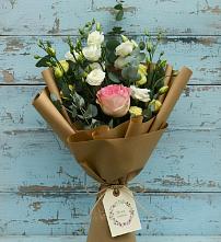 Букет цветов из:  Розы и Лизиантусы #REPLACE_PRED# Тельме