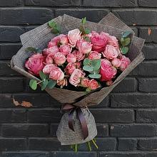 Букет цветов из:  Розы в Тельме
